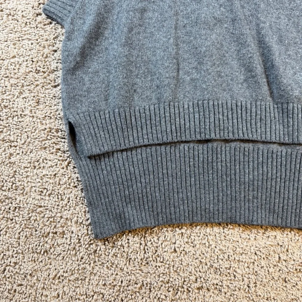 Turtleneck Sleeveless Sweater Vest XS Small layering preppy Gray  Neutral Womens